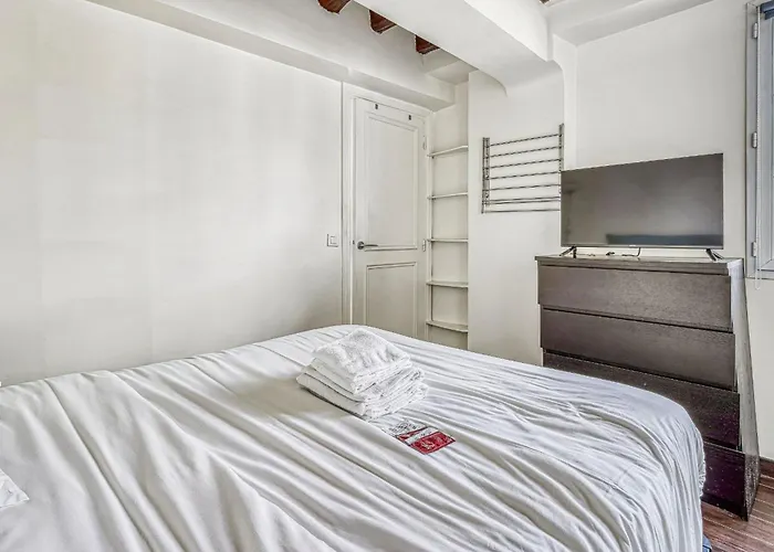 Latin Quarter & Pantheon - Cityapartmentstay Lägenhet