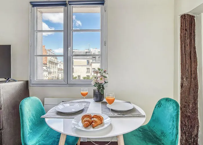 Latin Quarter & Pantheon - Cityapartmentstay Paris